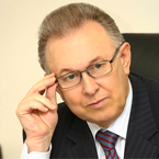 Почему у нас высокие цены? Потому что у нас экономика крайне монополизирована